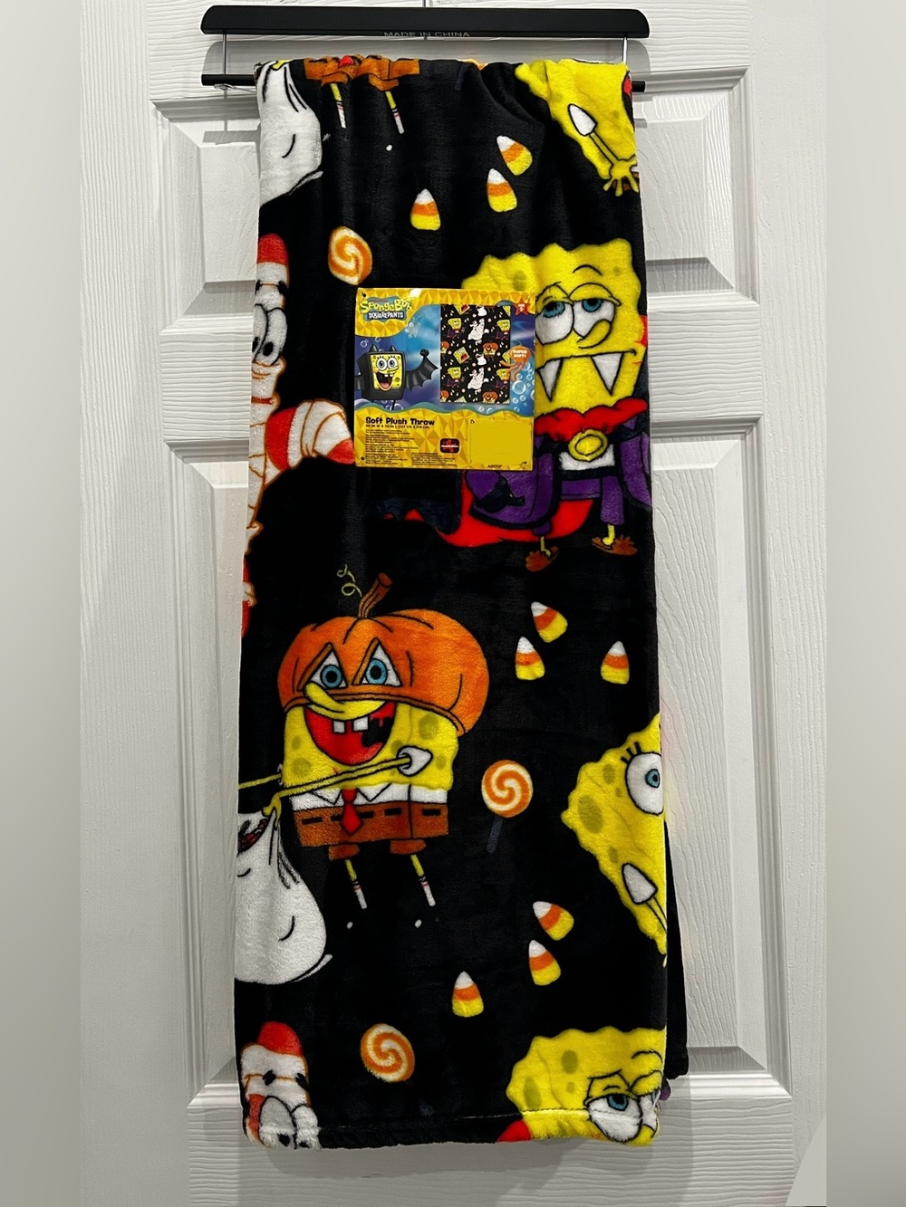 SpongeBob Halloween Blanket NEW 2026
